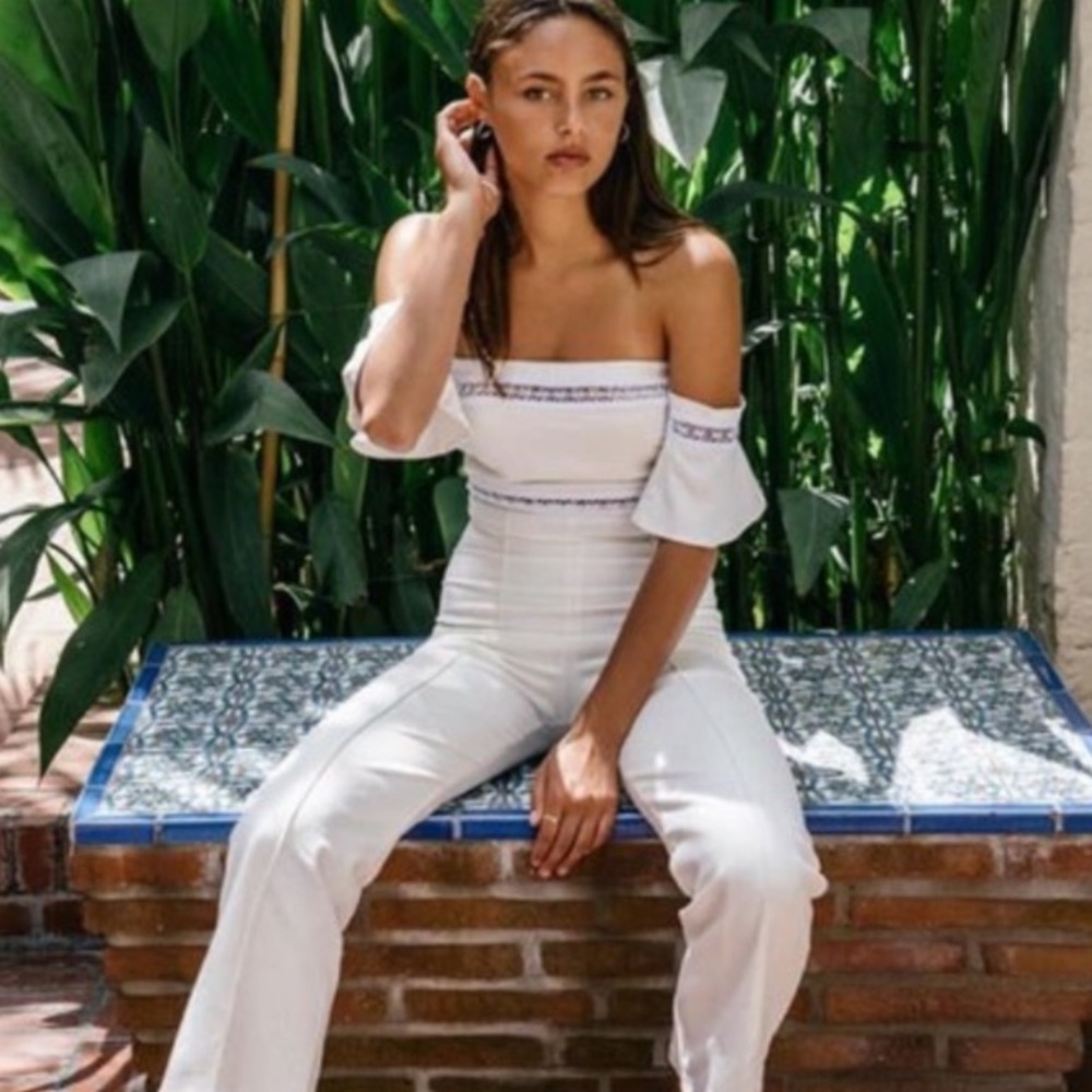 🚫SOLD🚫Stone Cold Fox white Morrisey Jumpsuit